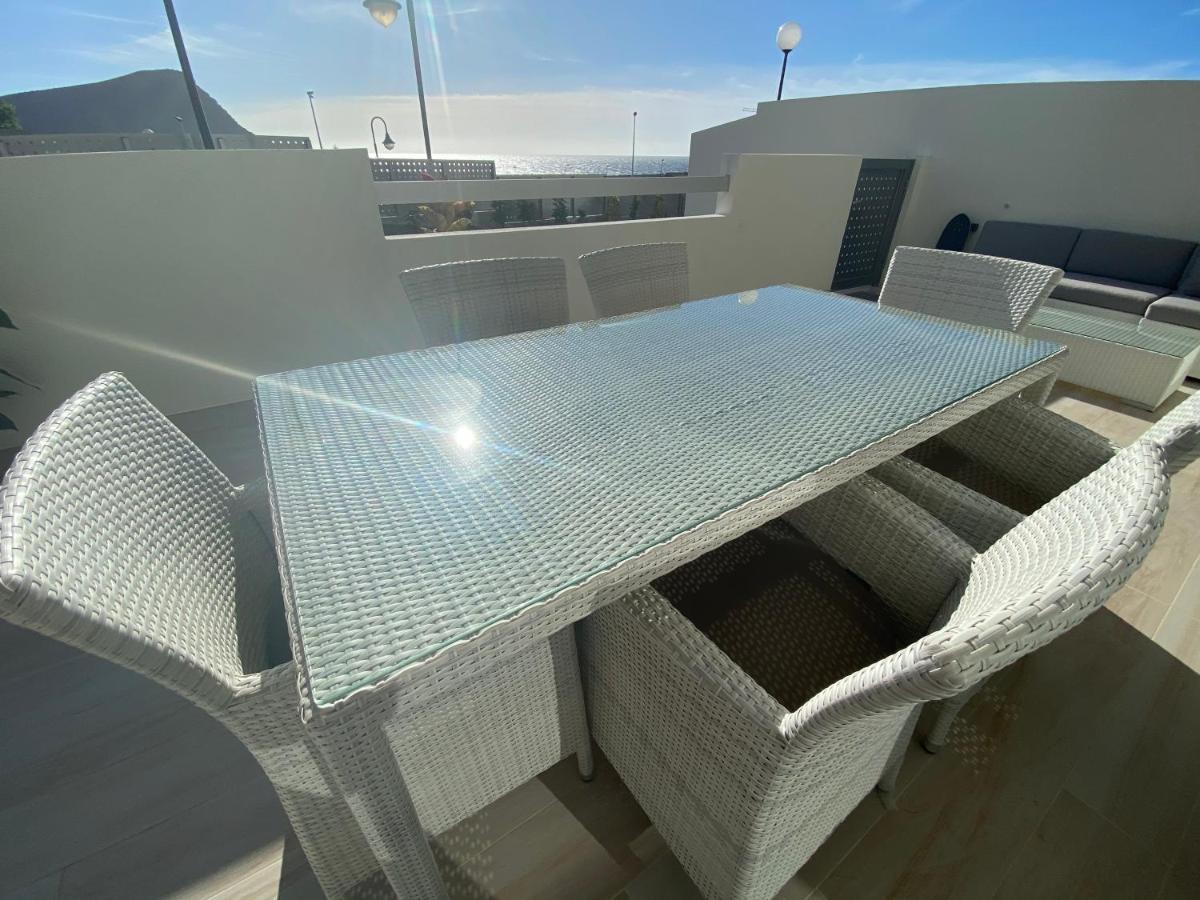 A Beautiful Apartment With A Beach View - La Tejita - El Medano Buitenkant foto
